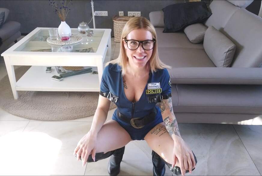 Lara-Bergmann: DU BIST VERHAFTET !!!