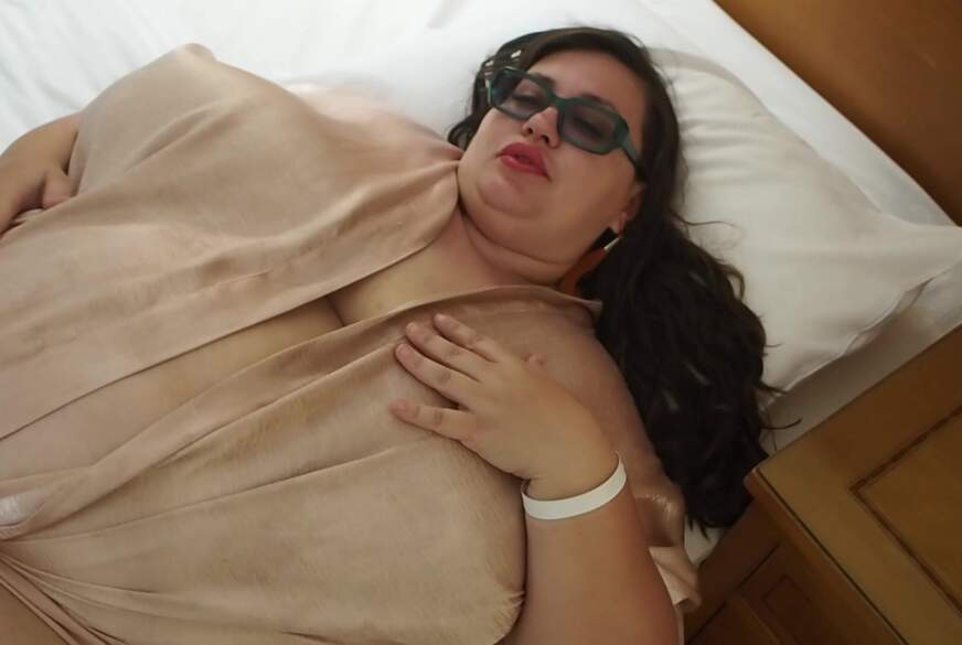 NinaDoll: Step- mom teach you t********g some lotion taboo