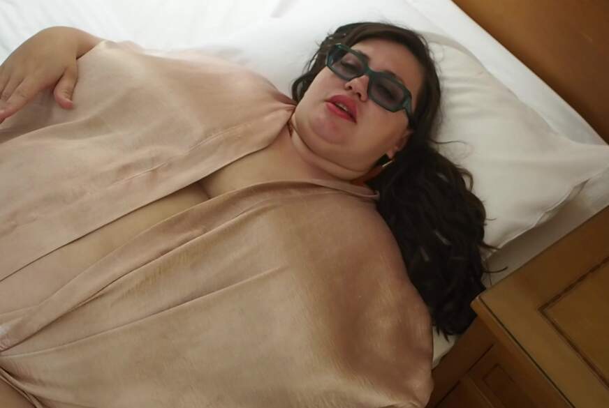 NinaDoll: Step- mom teach you t********g some lotion taboo