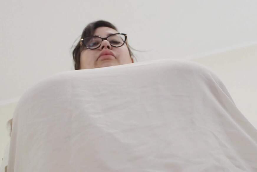 NinaDoll: tease u raising my shirt some nipp pinching