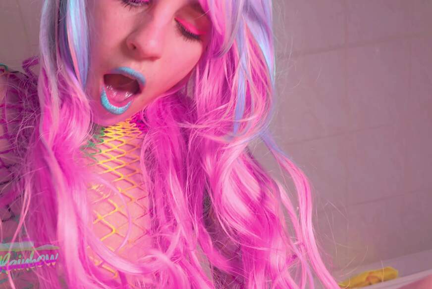 Ivy-Rainbow: D*****ge Ivy NS-S******e! Auf den S*****z p****n und F****n!