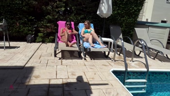 ERSTER TRANS URLAUB?! S*******n F***e BRAUCHT S*****zMÄDCHEN!