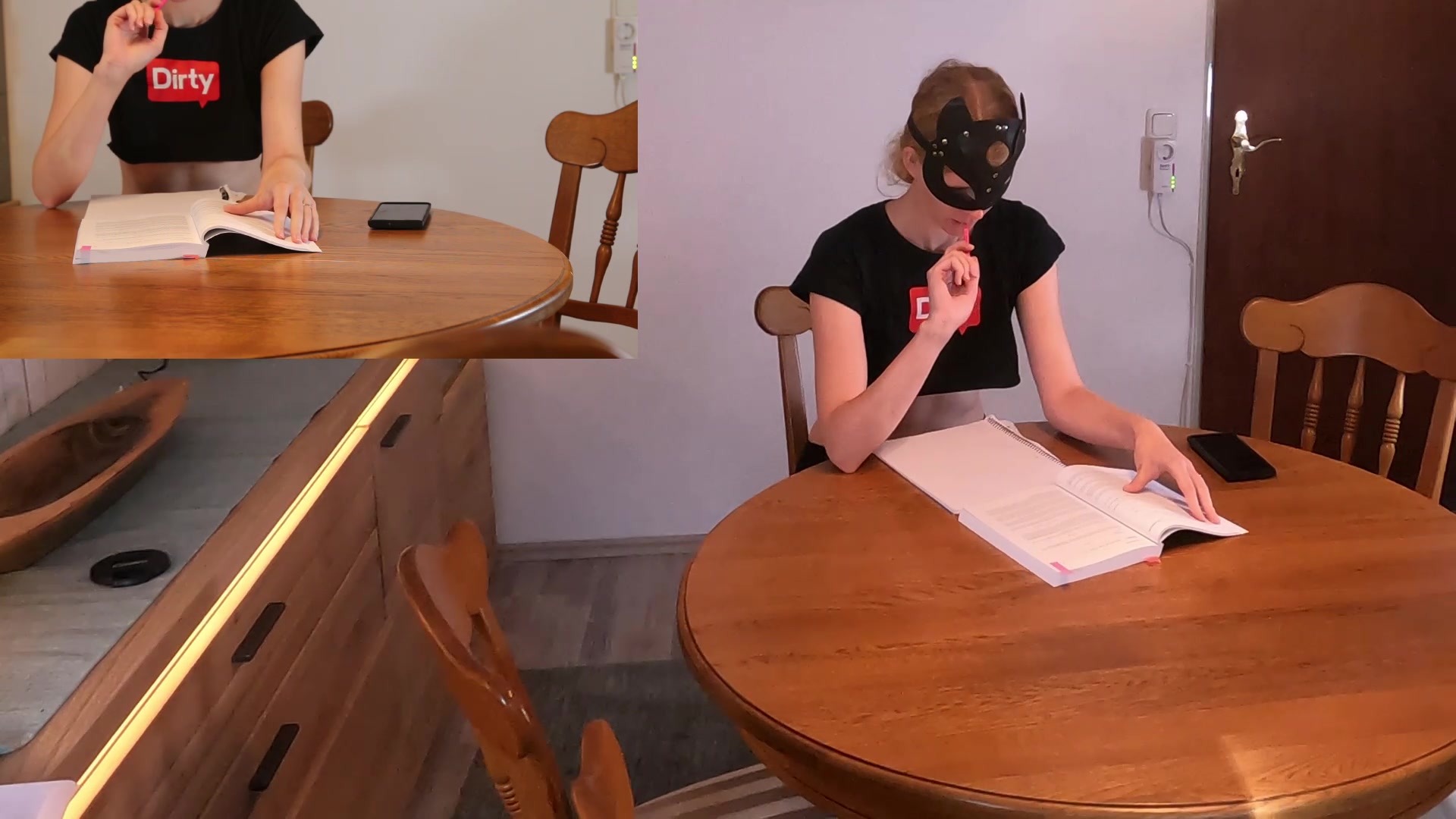 Ich bin eine absolute Niete in Mathe. Wie gut , dass ich beim Telefonsex besser bin :P Ich rufe meinen Professor an und bitte ihn um Hilfe. Aber anstatt mir beim Lernen zu helfen, geht das Telefonat schnell in eine andere Richtung. Werde ich meinen Job gut machen, um eine bessere Note zu bekommen? Ich hoffe es, denn meine Lernzettel habe ich vollgespritzt!