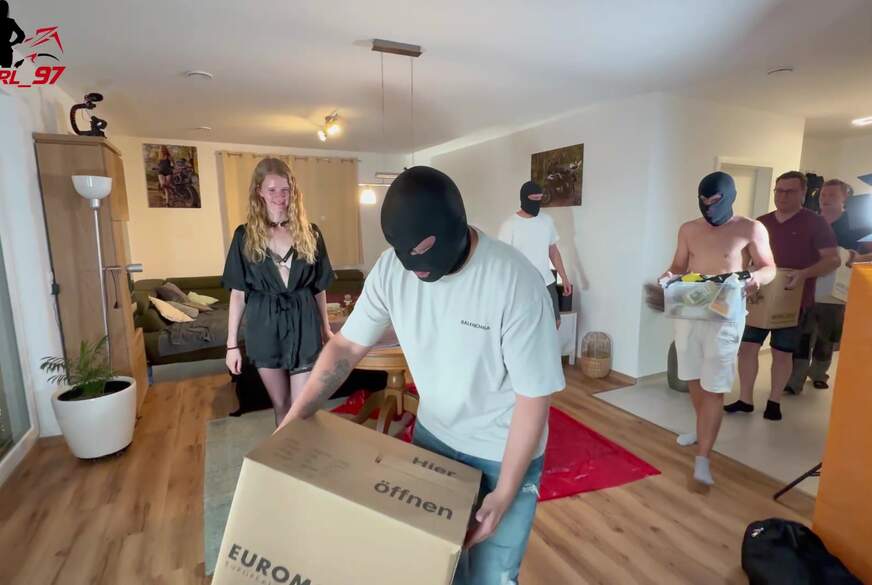 H**ter Umzugsg******g mit S****t Eskalation von Bikergirl-97