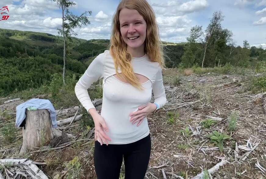 Bikergirl-97: Wanderung eskaliert mit AO P***y C******e! Werde ich jetzt S*******r?