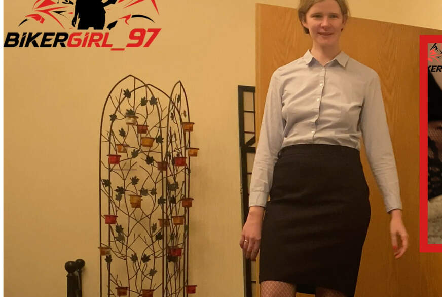 Bikergirl-97: FFM BDSM F**k mit mega F****l! Erst g*****t und dann die volle L****g ins Ges