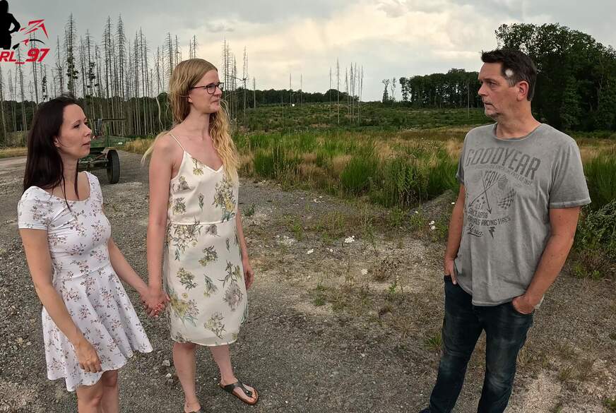 Bikergirl-97: Fremder bekommt doch nur eine NS Dusche!