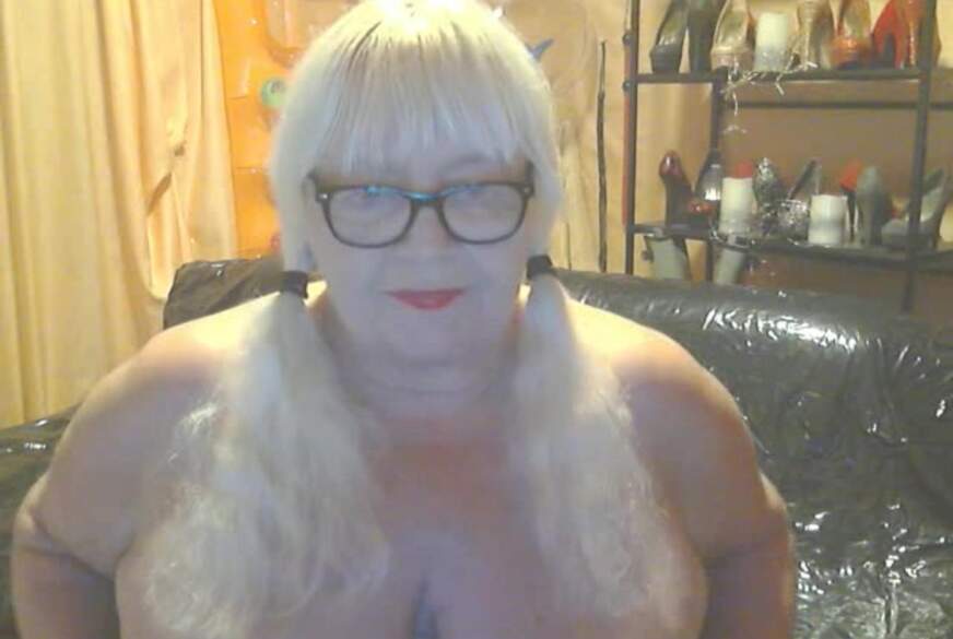 OmaRia: F****t und N**s