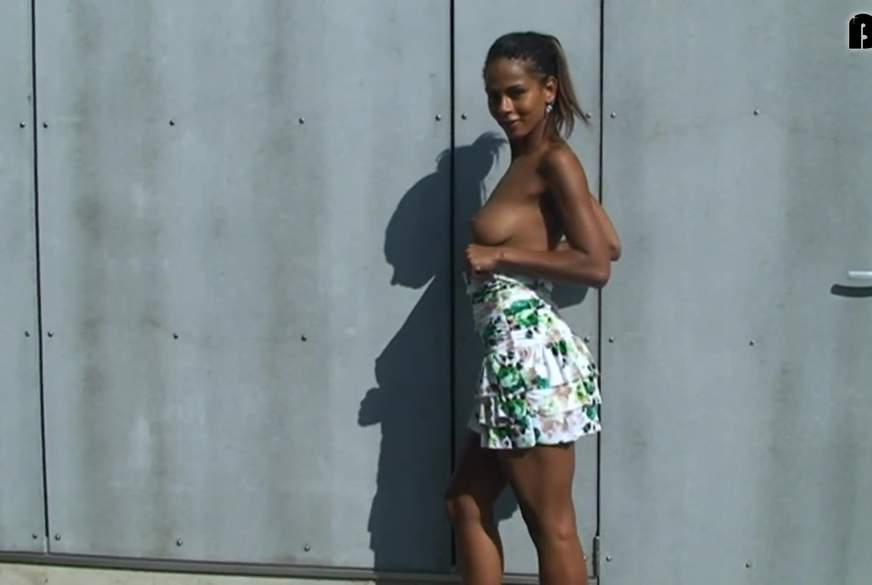 Kleid nach oben von Alexandra-Pink