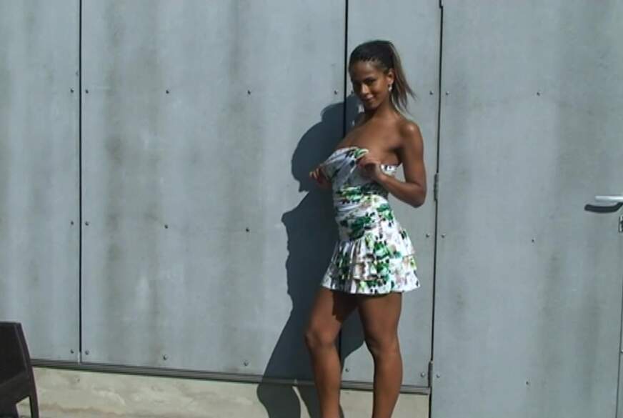 Geile Ebony S******e mit perfektem Körper! von Alexandra-Pink