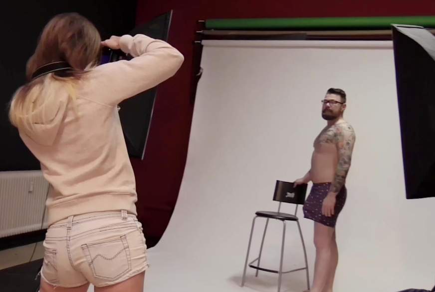 Williges F**kfleisch beim Fotoshooting von AshleeCox pic4