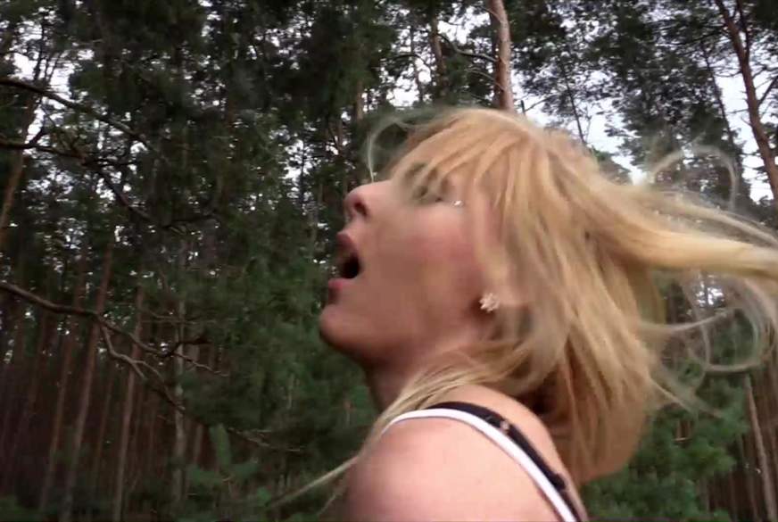 F**king hot Outdoor Sex von AshleeCox pic3