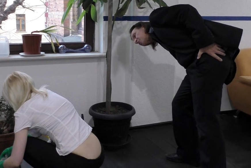 Big George - Das A**l M******r von AshleeCox pic1