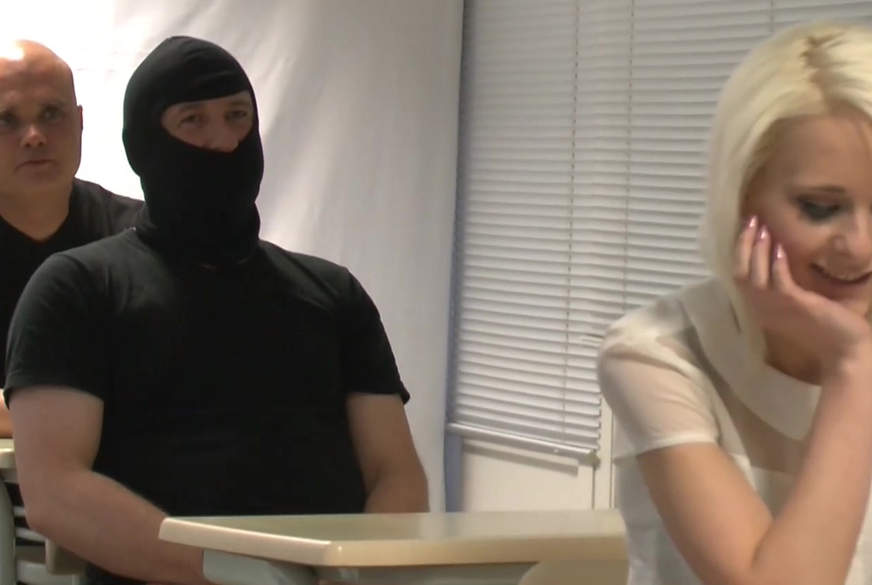 Die S****astunde von AshleeCox pic3