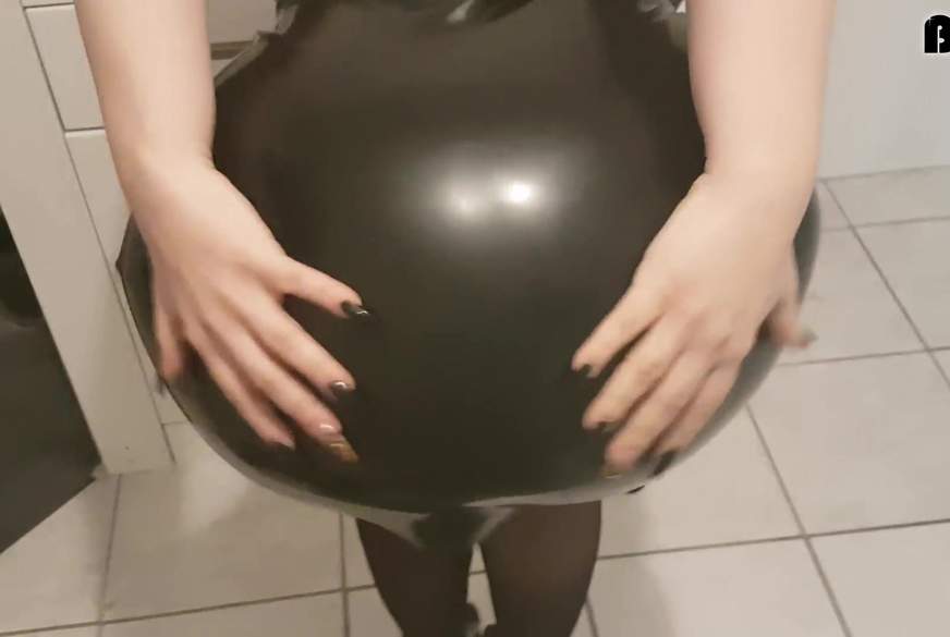 Von der Fetischparty zum Footjob! von MariellaSun pic2