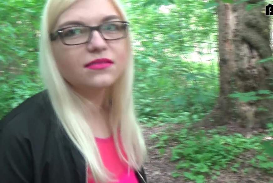 A**l C******e im Wald! von MariellaSun pic3