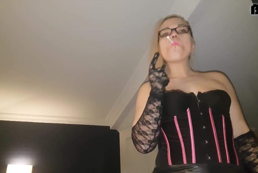 Smoking B**wjob mit Handschuhen! von MariellaSun pic3