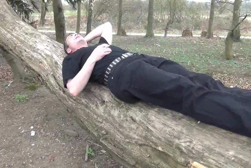 Fetischteam: Beim Spaziergang a********n