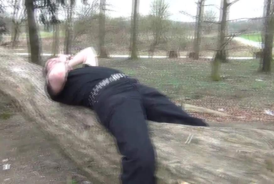 Fetischteam: Beim Spaziergang a********n