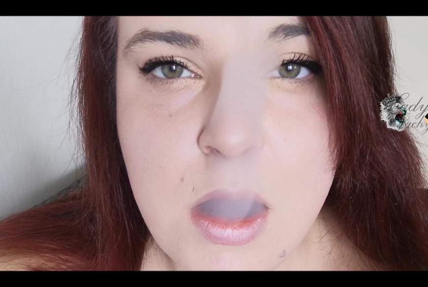 CashladyJacky: Smokefetish - Ganz nah an meiner Seite