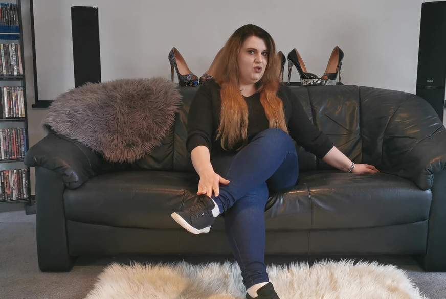 Dein Suchtmittel - meine verschwitzen Füße! von CashladyJacky pic1