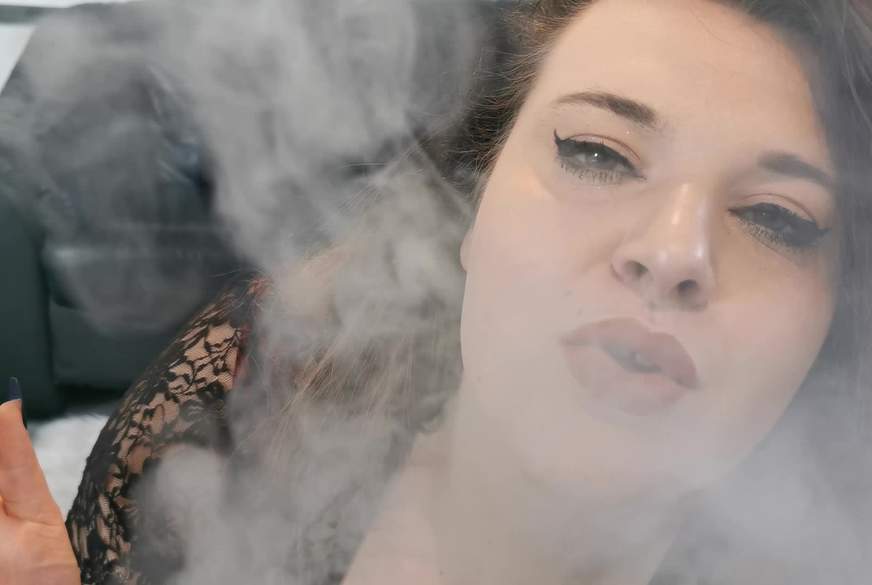 SmokeFetish und A***************n! von CashladyJacky pic3