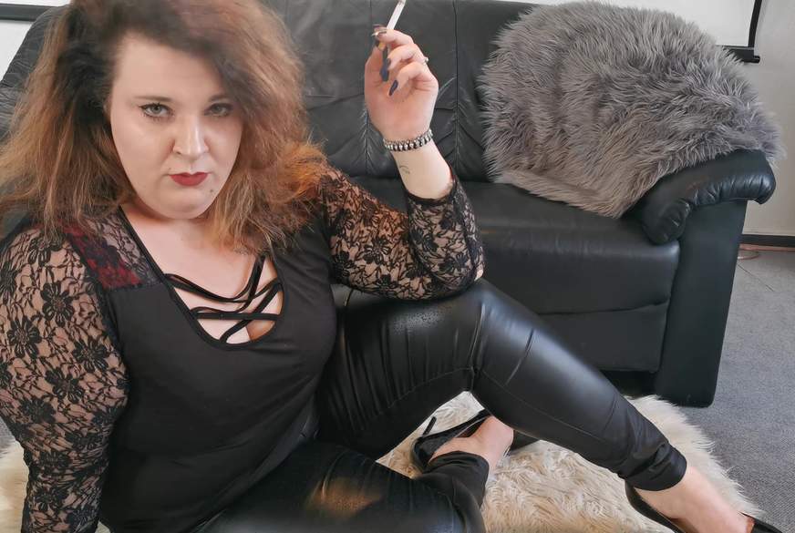 SmokeFetish und A***************n! von CashladyJacky pic4