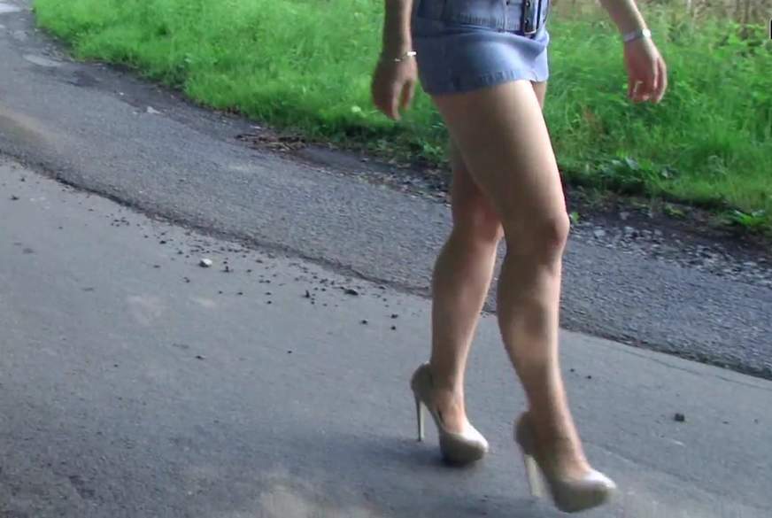 Heels, Jeans-Mini and Long Legs von sexy-engel pic2