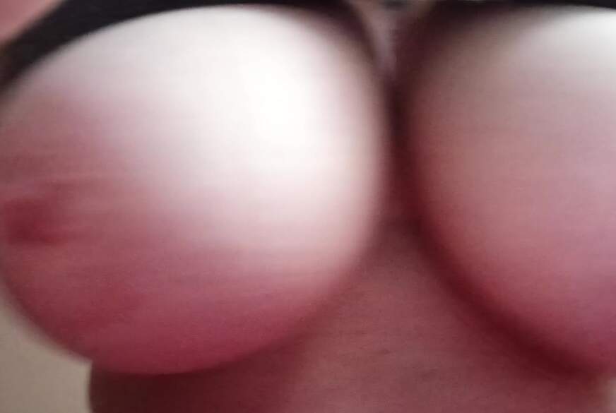 MissImmergeil: geilen brallen Titten hängen lassen