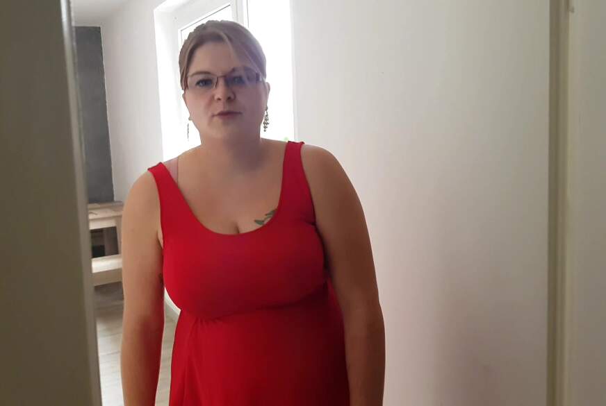 Lilly-Shy: Sex Klemptner f***t mich ohne Gummi