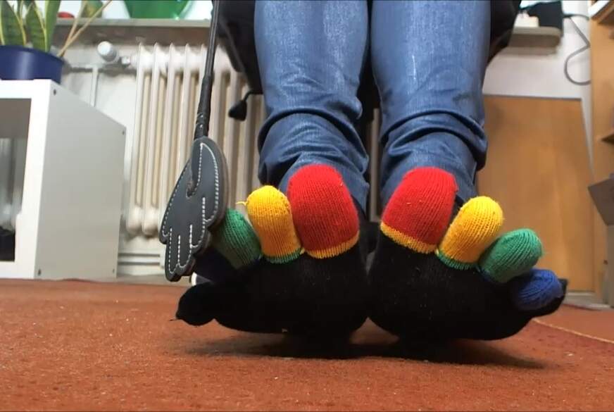 Meine süssen Zehensocken! 3 von CashLadyVivian pic3