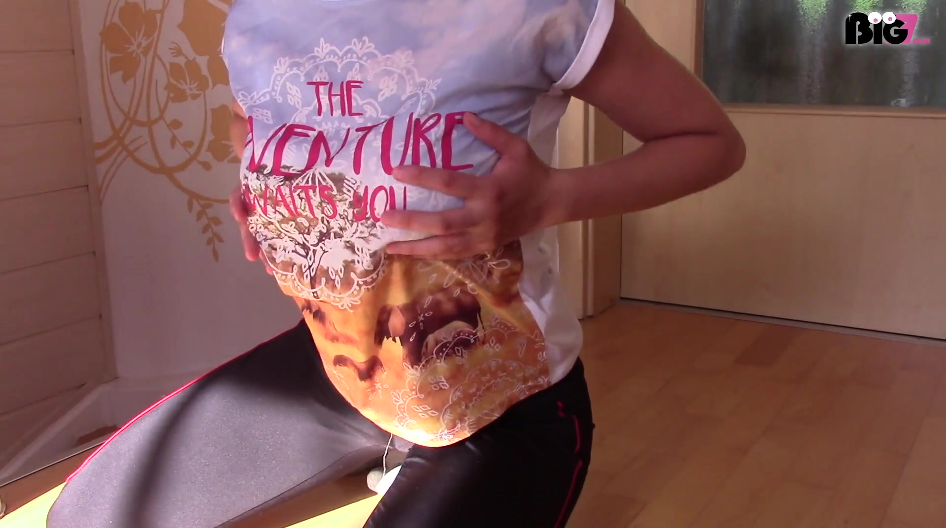 habe den lieben Mario seine besonderen wünsche erfüllt mit muttermilch und anal....