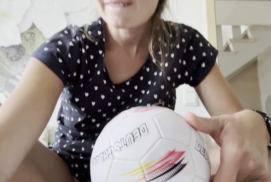 S-TE-FAN-I: Fussball Start mit meine Füssen