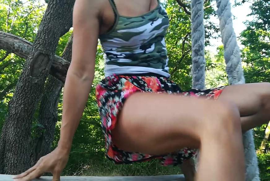 Immern**s11: Schau mir unter den Rock...