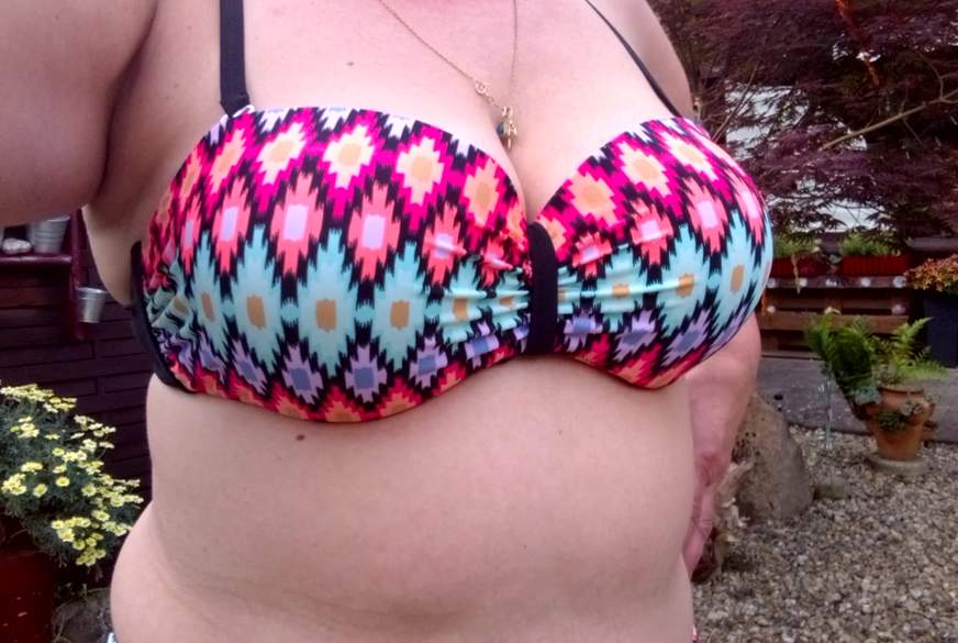 Hot-P***y66: Ich im Bikini