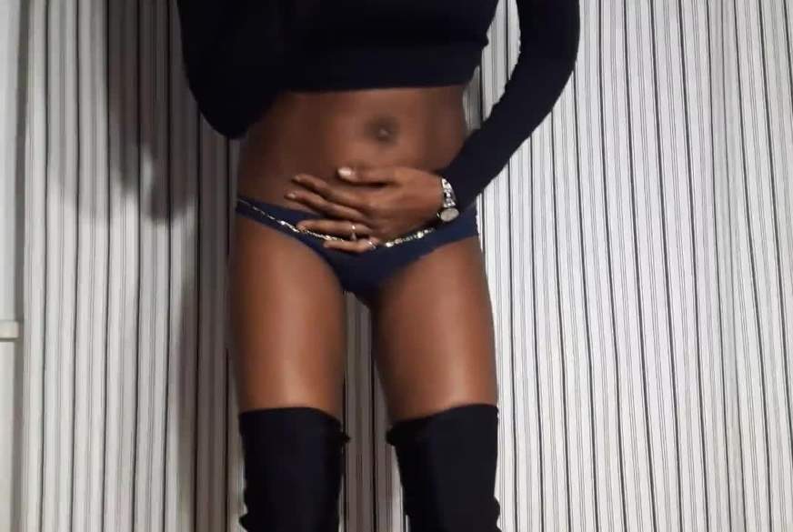 IvoryBeauty: African overknee high heel dance