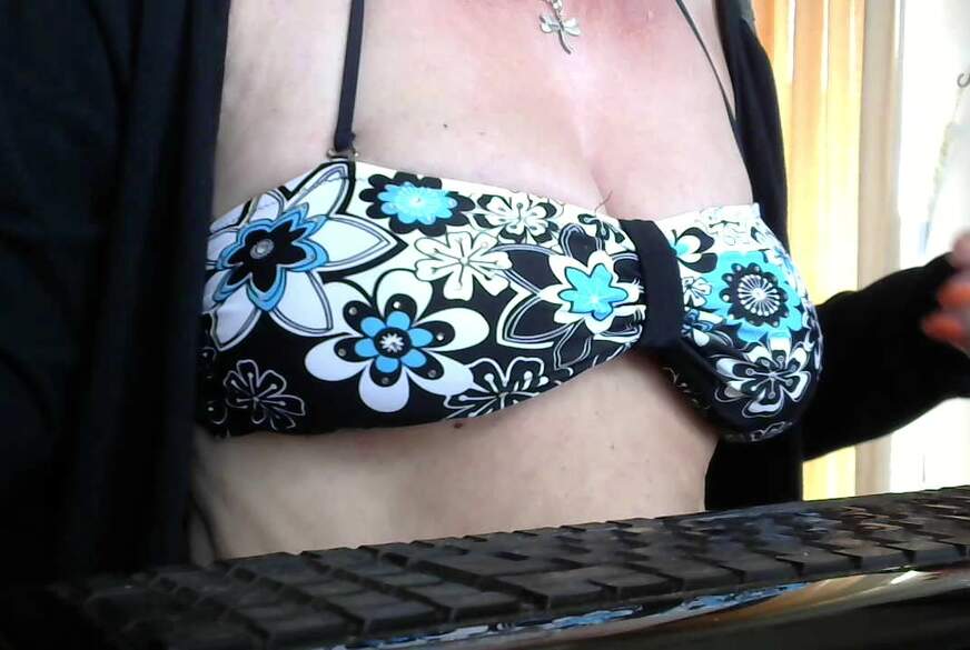 S***pSBUNNY: geile titten