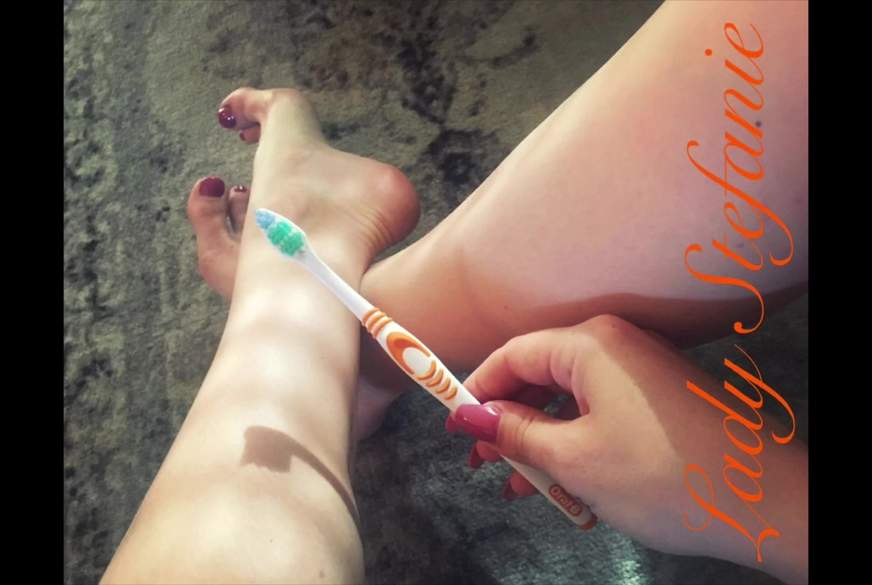 Zahnbürste mit Fussduft von LadyStefanie pic1