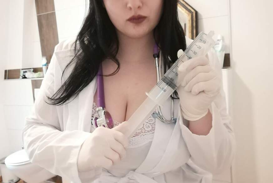 Lady-Elisa: Sprechstunde bei Frau Dr. Lady Elisa