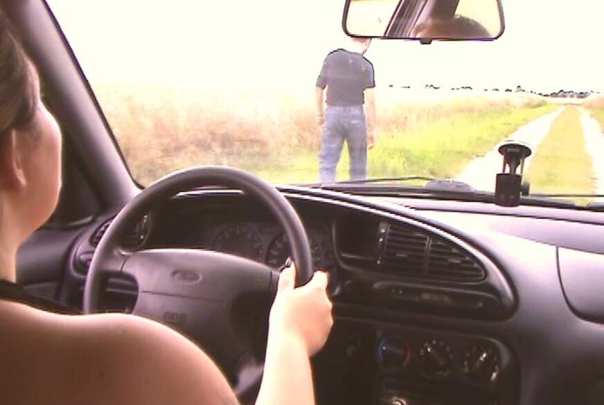 Lesben b**sen Fußgänger am Auto 1 von sweetdesire