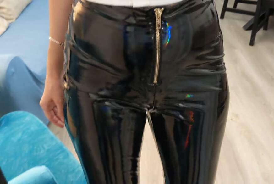 pvc-vinyl leggins sound von FetishGoddess pic2