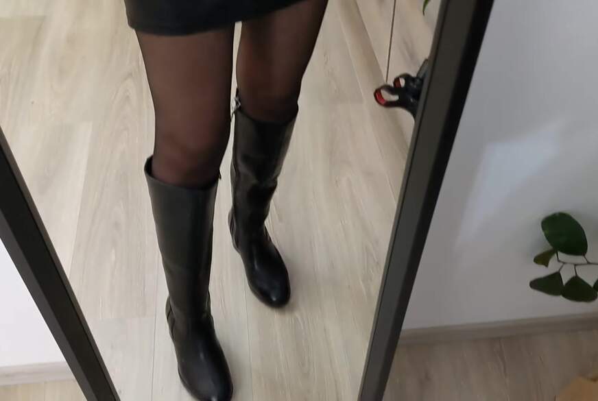 FetishGoddess: Verehre meine Caprice-Lederstiefel