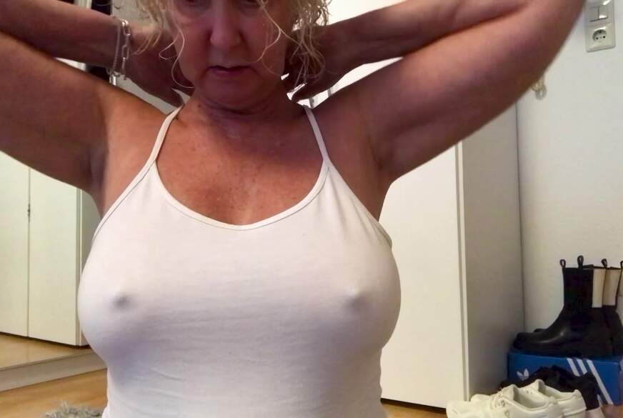 Secret-Jasmin: Die MILF-f***e wird ein Letztes mal g******t!