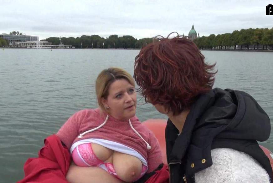 2 frivole P***ys auf dem See von ActionGirl