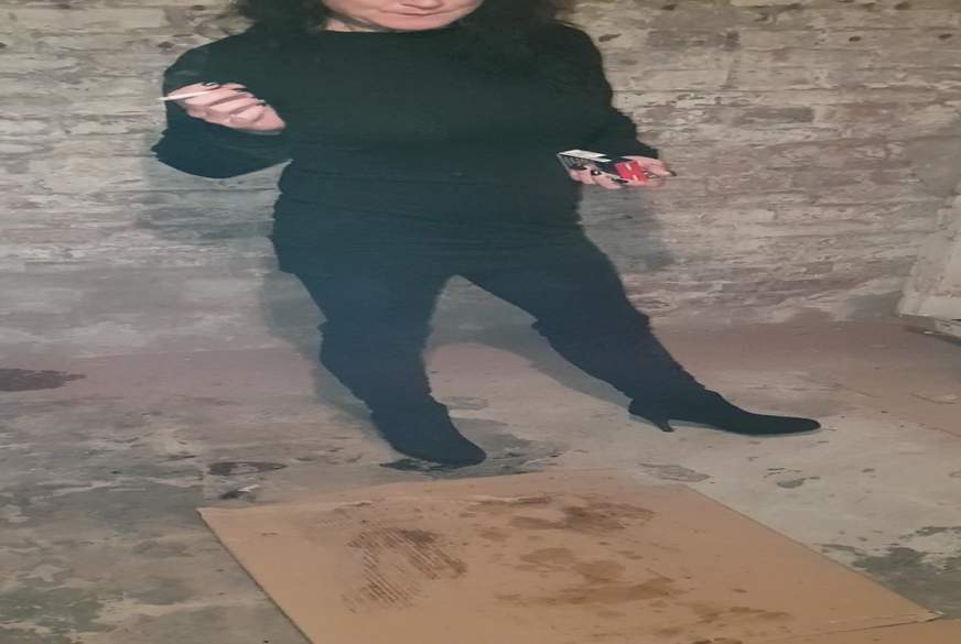 Hallo mein Looser! Knie nieder! von Aleksa81