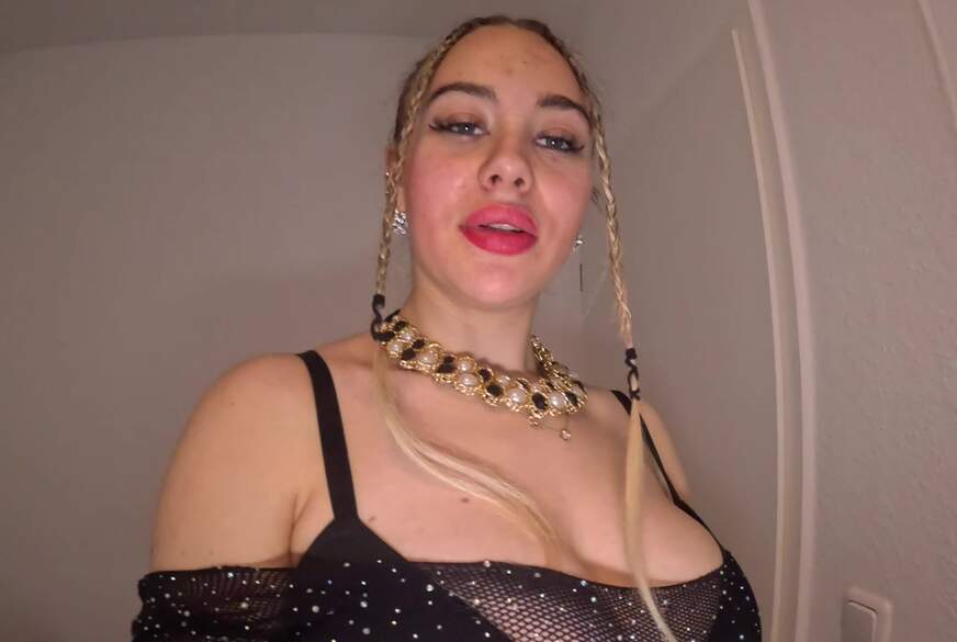 B****ler Schlapps*****z!Auspeitschung in der eigenen Wohnung. von Queen_of_BDSM