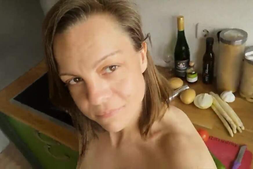 HotLena1984: A*********t in der Küche...