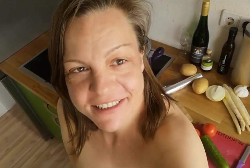 HotLena1984: A*********t in der Küche...