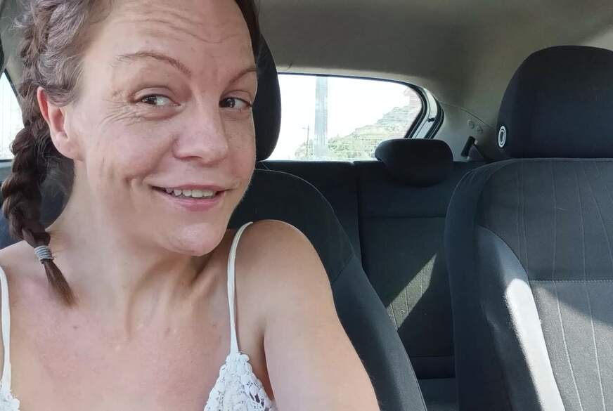 HotLena1984: Der Schaltknauf im Auto ist nicht nur zum Schalten da!