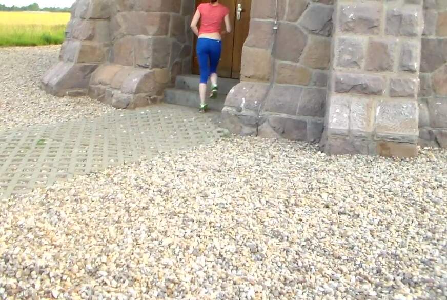 FraeuleinJones: Am Wasserturm gepinkelt